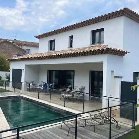 D'exception Avec Piscine Privee - La Crau - 8 Pers. - Fr-1-826-19 Holiday home
